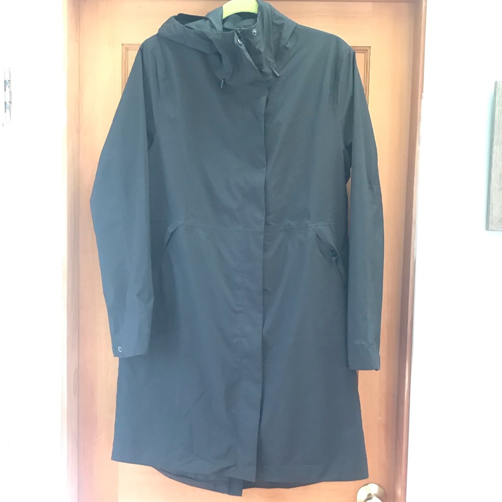Patagonia Yosemite Falls Trench